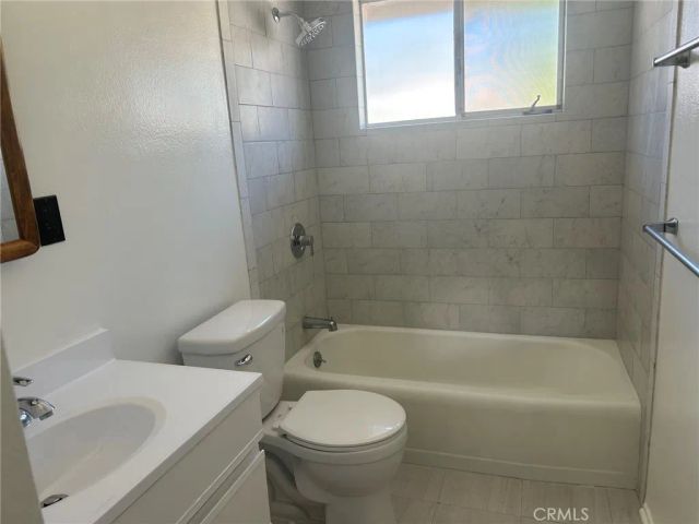 248 Wake Forest, Costa Mesa, CA 92626