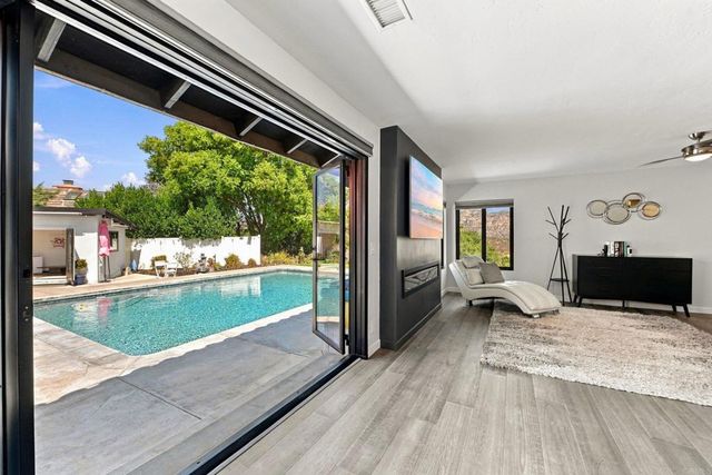 15647 Calistoga Dr, Ramona, CA 92065