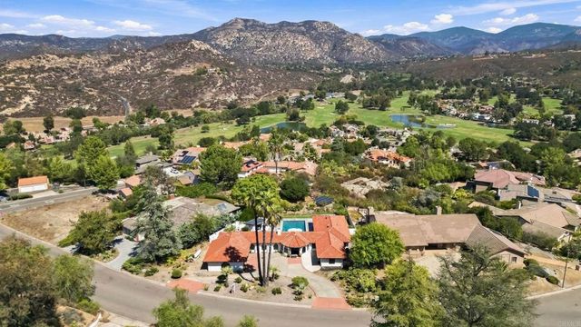 15647 Calistoga Dr, Ramona, CA 92065