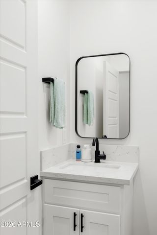 2922 E BLANCHE Drive, Phoenix, AZ 85032