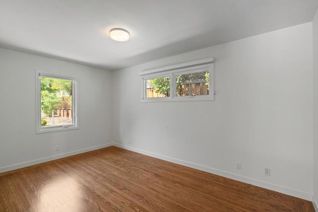 25 Sharon Court, Menlo Park, CA 94025