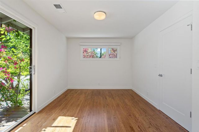 25 Sharon Court, Menlo Park, CA 94025