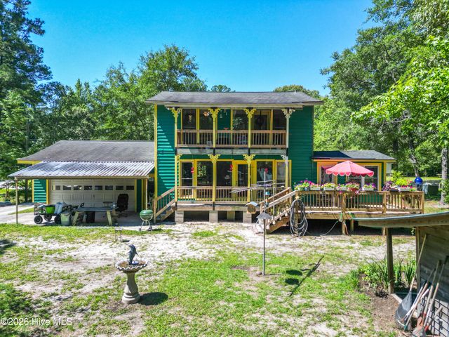 1205 Shelter Creek Drive, Burgaw, NC 28425