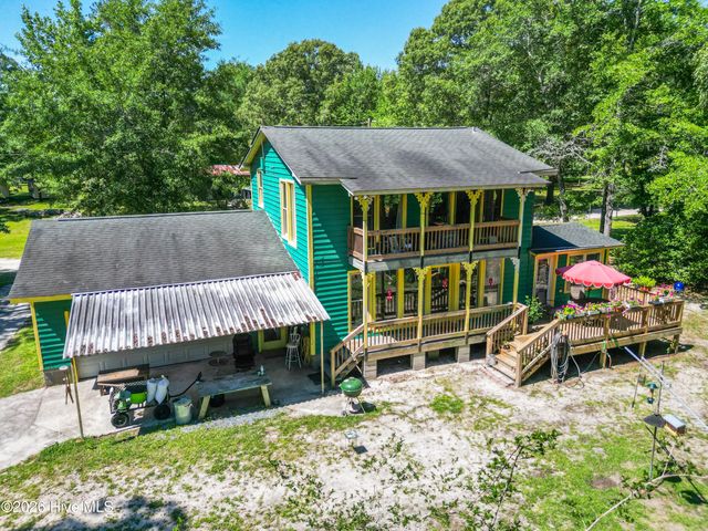 1205 Shelter Creek Drive, Burgaw, NC 28425
