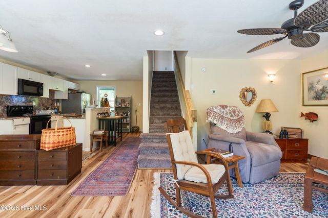 1205 Shelter Creek Drive, Burgaw, NC 28425
