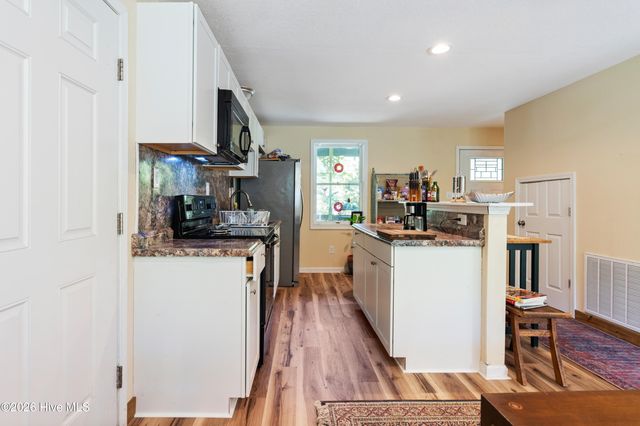 1205 Shelter Creek Drive, Burgaw, NC 28425