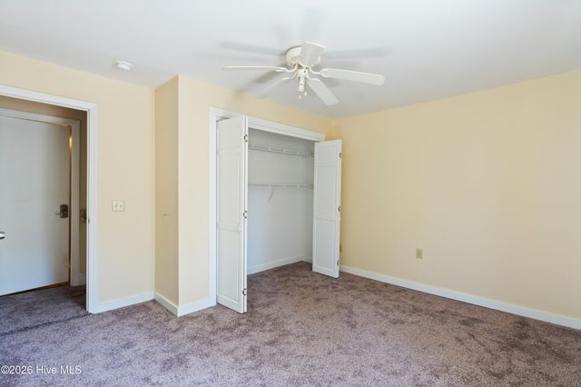 1205 Shelter Creek Drive, Burgaw, NC 28425
