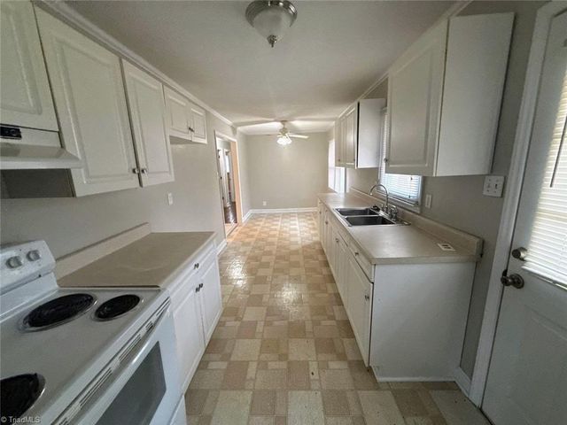 731 Pallie Watlington Road, Yanceyville, NC 27379