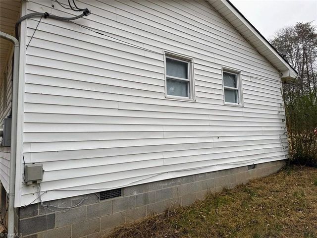 731 Pallie Watlington Road, Yanceyville, NC 27379