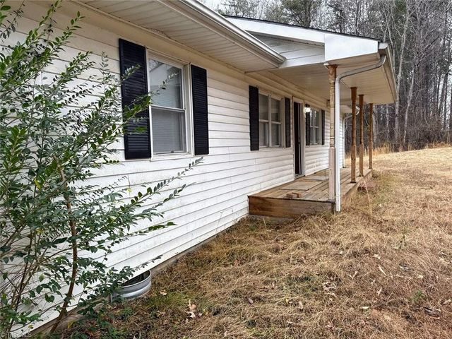 731 Pallie Watlington Road, Yanceyville, NC 27379