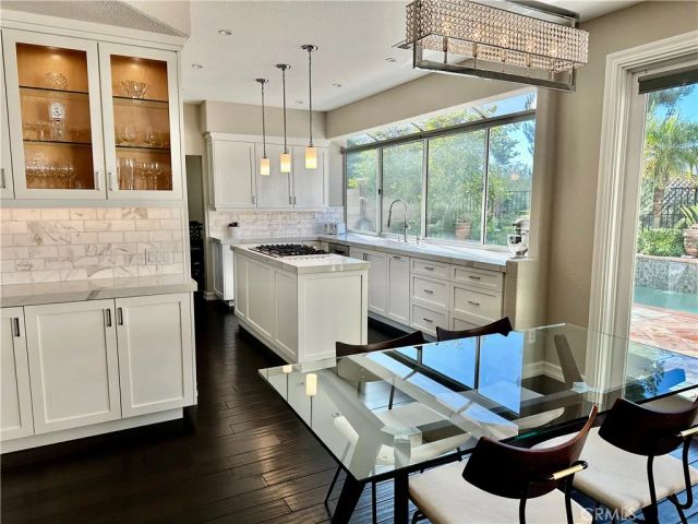 8 Crystalglen, Aliso Viejo, CA 92656