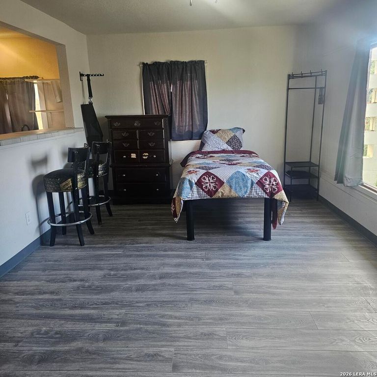 1211 Gladstone A, San Antonio, TX 78225