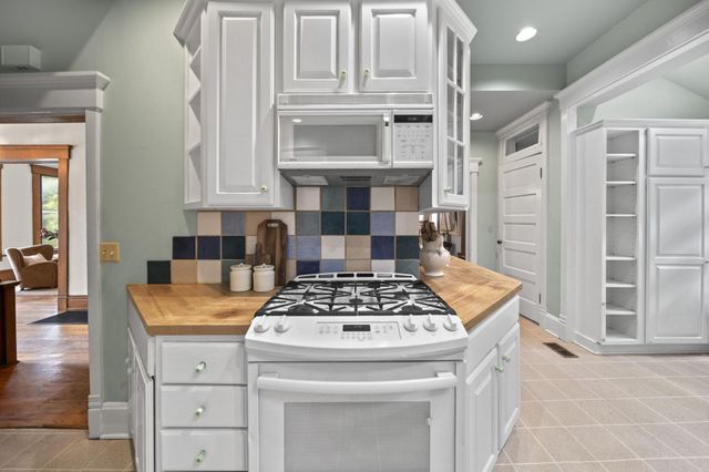 1220 Neil Avenue, Columbus, OH 43201