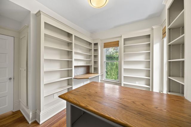 1220 Neil Avenue, Columbus, OH 43201