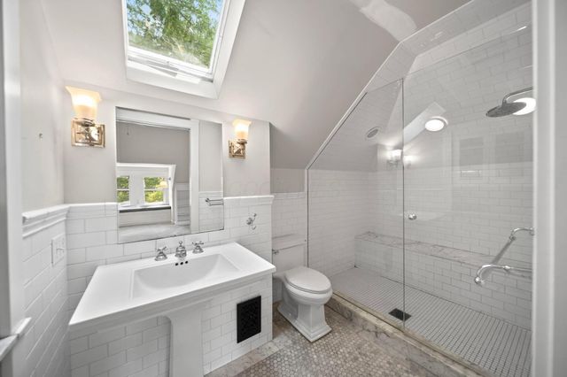 1220 Neil Avenue, Columbus, OH 43201