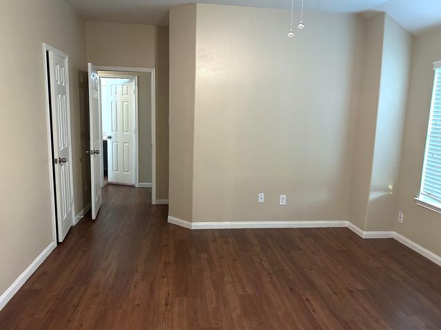 835 Darbydale Crossing Lane, Houston, TX 77090