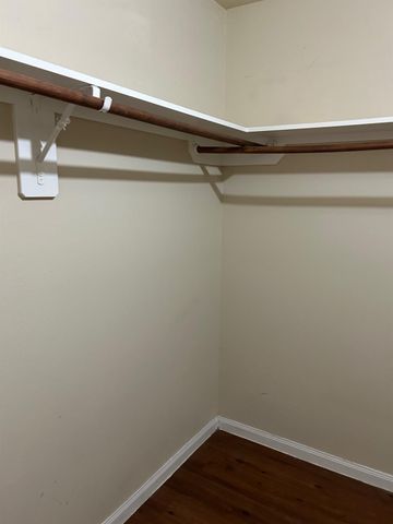 835 Darbydale Crossing Lane, Houston, TX 77090