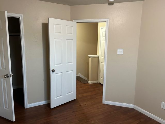 835 Darbydale Crossing Lane, Houston, TX 77090