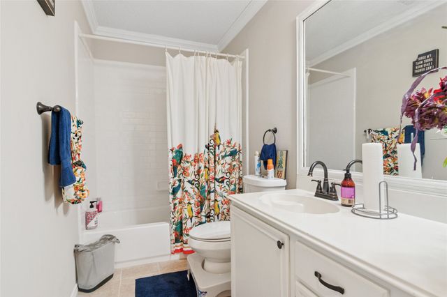 804 Clover Hill Lane, Cedar Hill, TX 75104