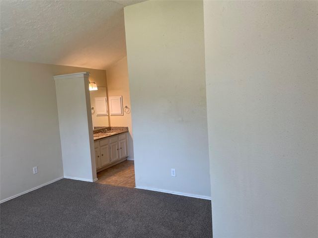 11514 Dell Hollow Drive, Houston, TX 77066