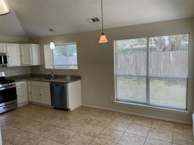 11514 Dell Hollow Drive, Houston, TX 77066