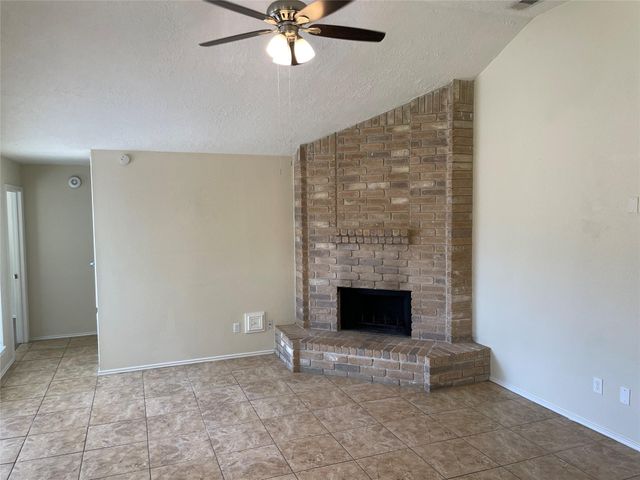 11514 Dell Hollow Drive, Houston, TX 77066