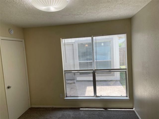 11514 Dell Hollow Drive, Houston, TX 77066