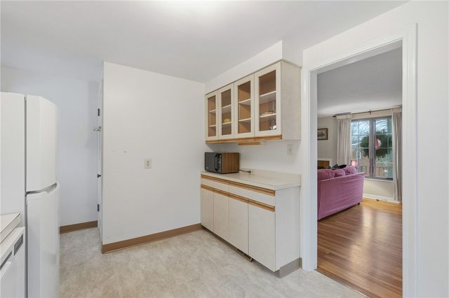 408 Burlington Rd, Forest Hills Boro, PA 15221