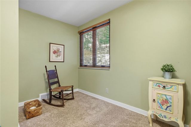 408 Burlington Rd, Forest Hills Boro, PA 15221