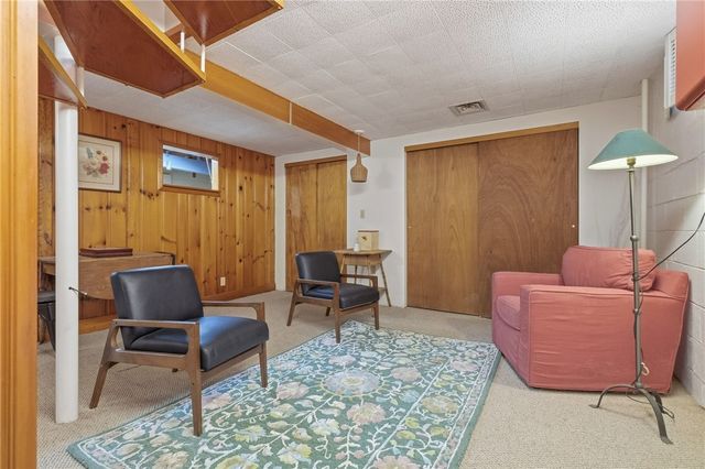 408 Burlington Rd, Forest Hills Boro, PA 15221