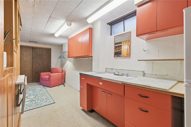 408 Burlington Rd, Forest Hills Boro, PA 15221