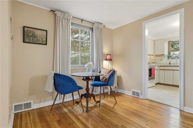 408 Burlington Rd, Forest Hills Boro, PA 15221