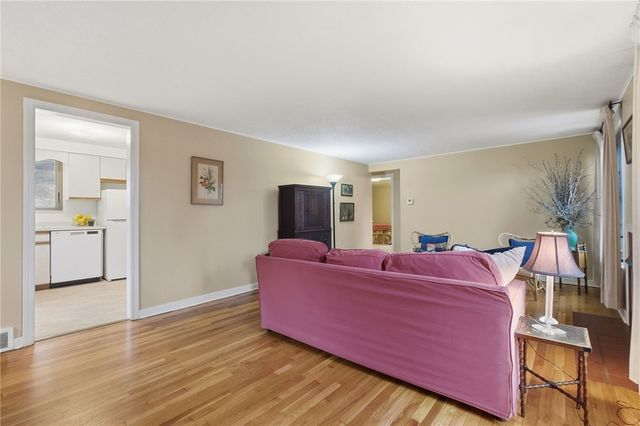 408 Burlington Rd, Forest Hills Boro, PA 15221