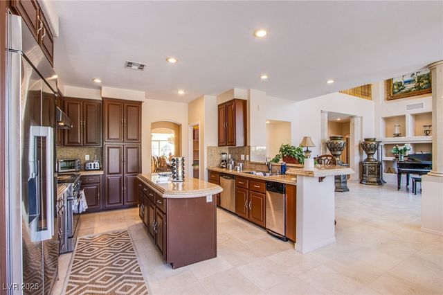 8808 Tierra Hope Court, Las Vegas, NV 89143