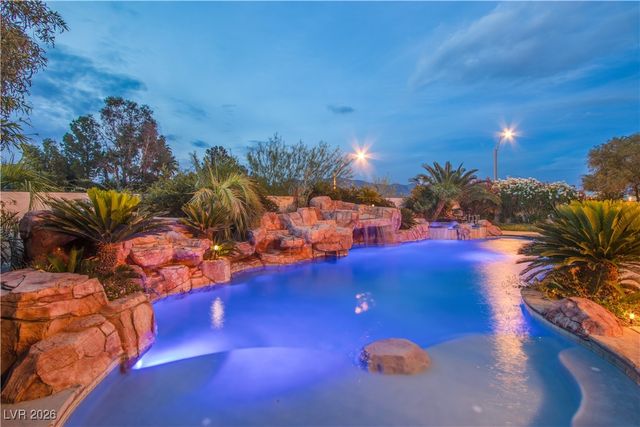 8808 Tierra Hope Court, Las Vegas, NV 89143