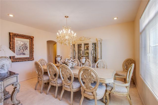 8808 Tierra Hope Court, Las Vegas, NV 89143