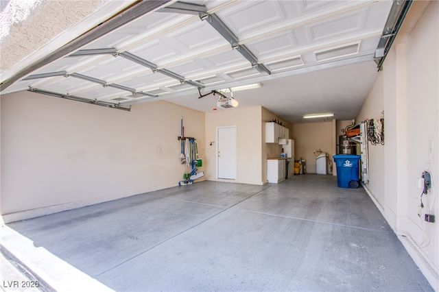 8808 Tierra Hope Court, Las Vegas, NV 89143