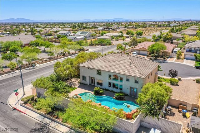 8808 Tierra Hope Court, Las Vegas, NV 89143