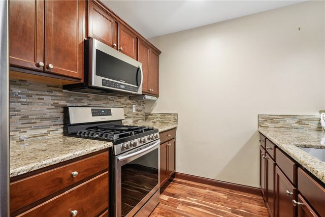 5601 Ruhd Street SW, Cedar Rapids, IA 52404