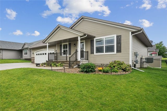 5601 Ruhd Street SW, Cedar Rapids, IA 52404