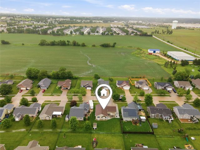 5601 Ruhd Street SW, Cedar Rapids, IA 52404