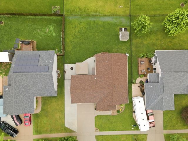 5601 Ruhd Street SW, Cedar Rapids, IA 52404
