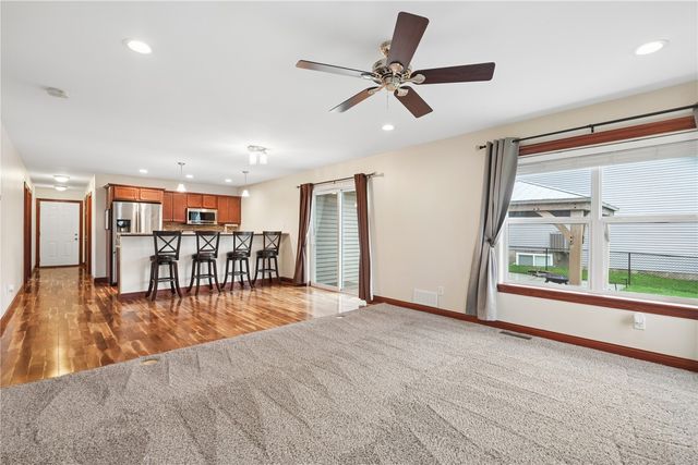 5601 Ruhd Street SW, Cedar Rapids, IA 52404