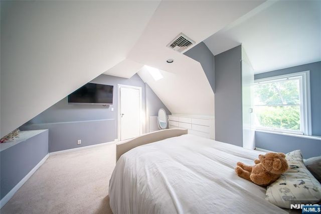 21 Meadow Street, Demarest, NJ 07627