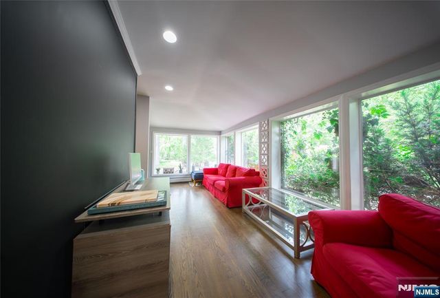 21 Meadow Street, Demarest, NJ 07627