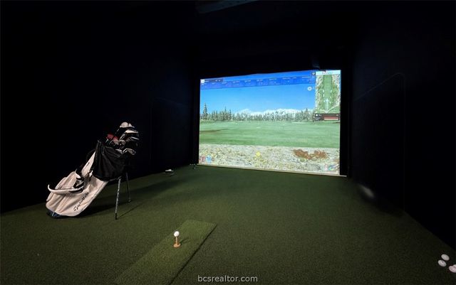 202 Golfview Drive, Hilltop Lakes, TX 77871