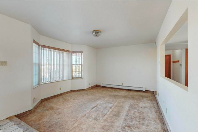 921 Romadora Lane SW, Albuquerque, NM 87121