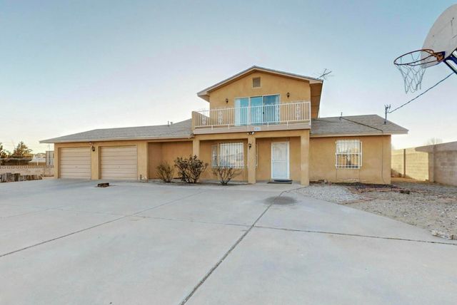 921 Romadora Lane SW, Albuquerque, NM 87121