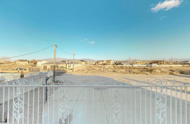 921 Romadora Lane SW, Albuquerque, NM 87121