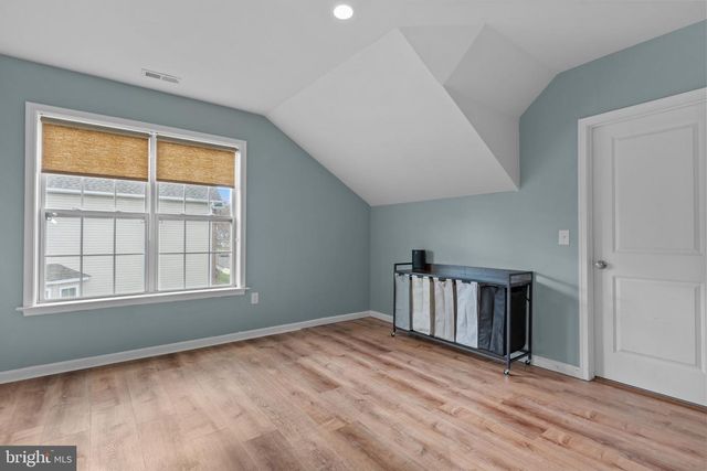 204 PENNLAND FARM DR, Perkasie, PA 18944